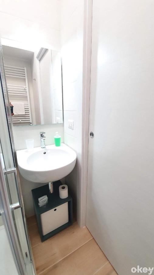 Blue Sky Rooftop Rooms - Bari Policlinico Екстериор снимка