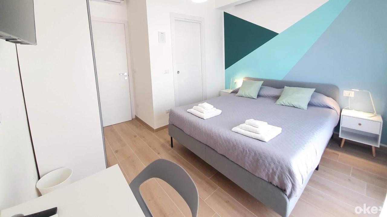 Blue Sky Rooftop Rooms - Bari Policlinico Екстериор снимка