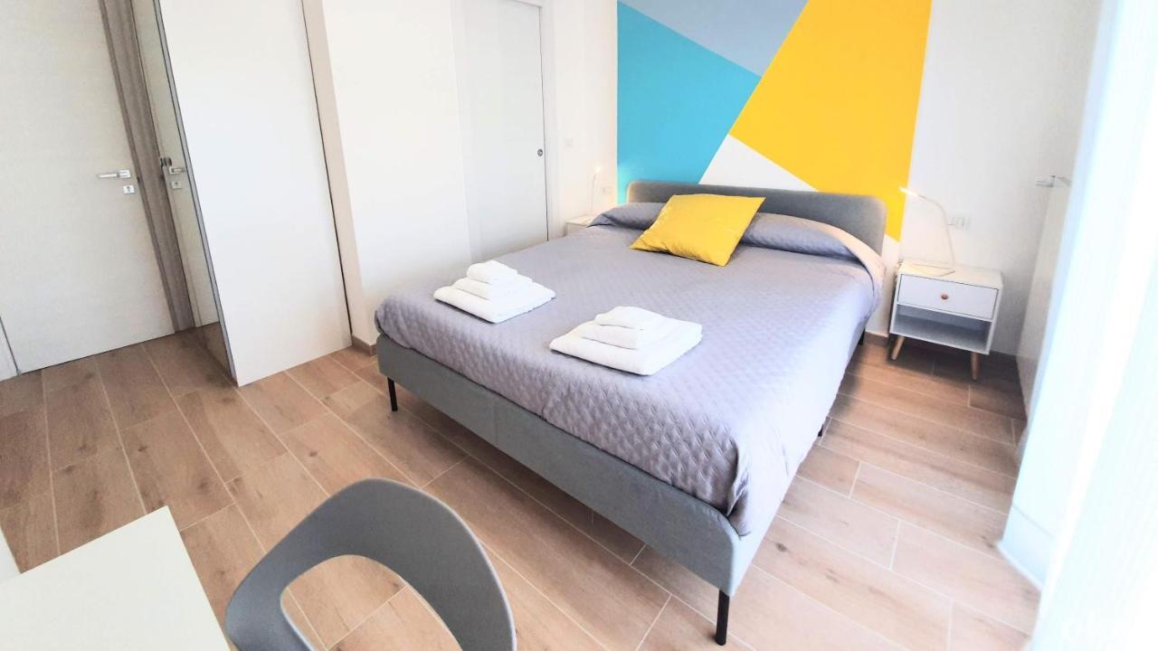 Blue Sky Rooftop Rooms - Bari Policlinico Екстериор снимка